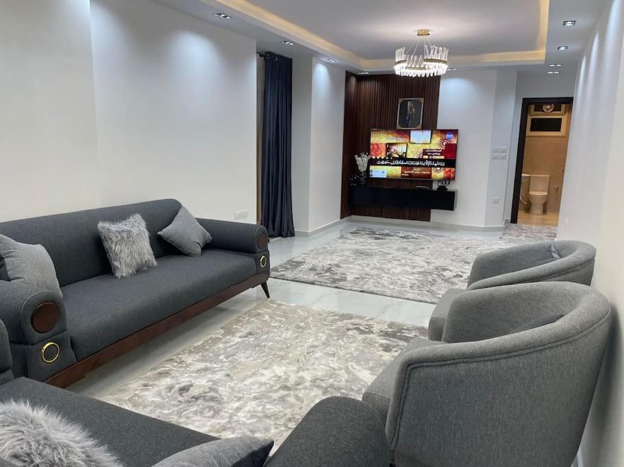 Apartamento مفروشه اثاث فندقي ش الهرم Cairo